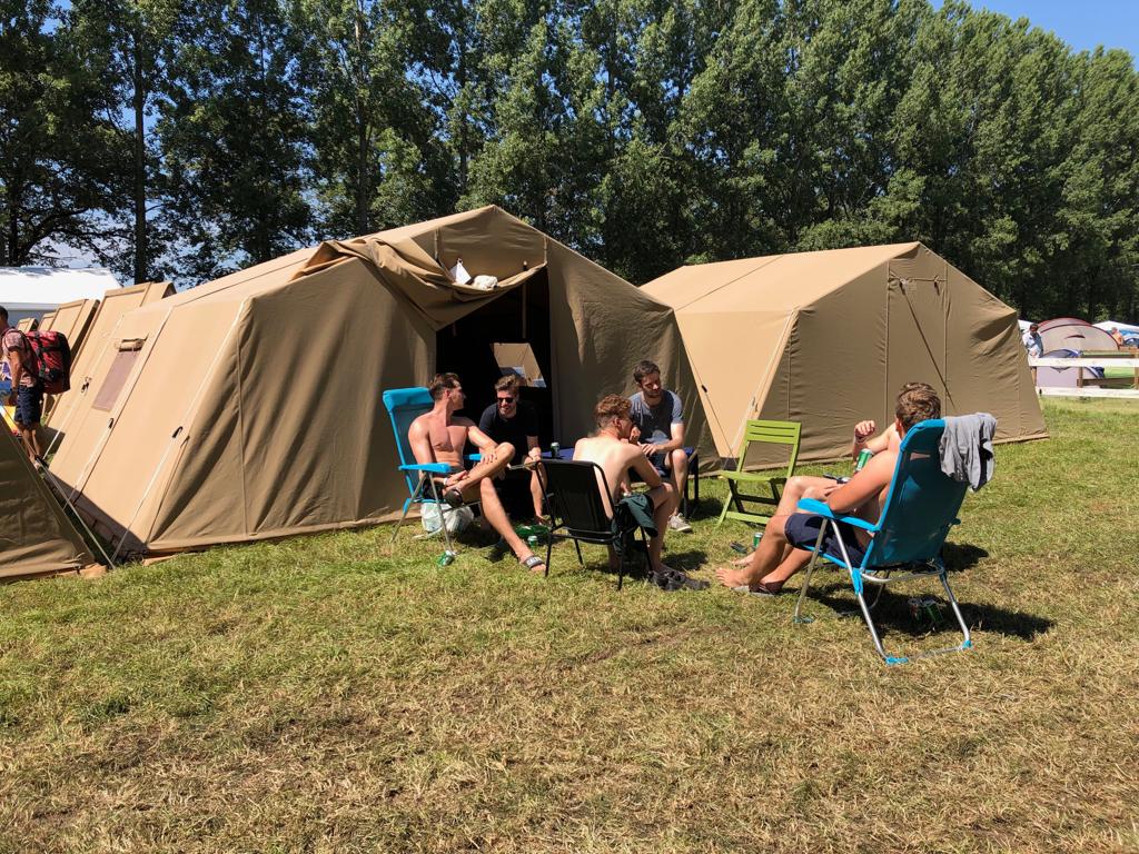 NOUVEAU ! The Camp